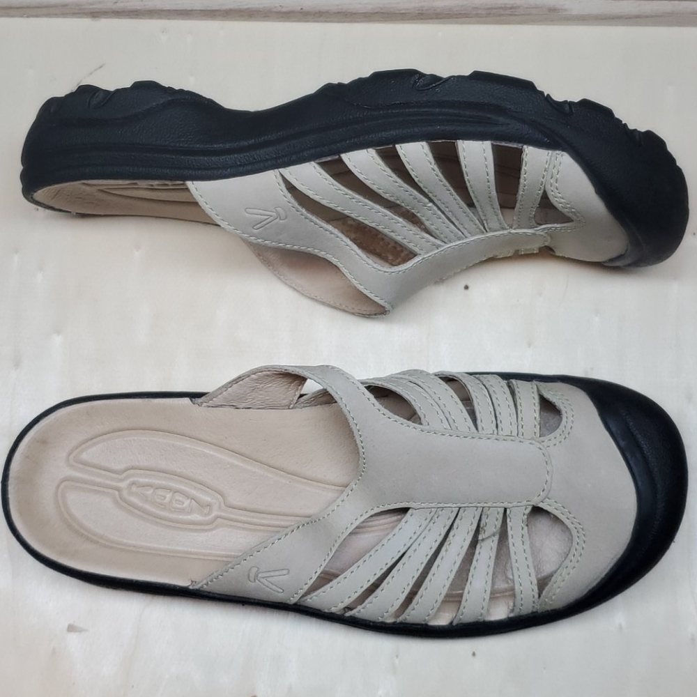 Keen nude leather sandals